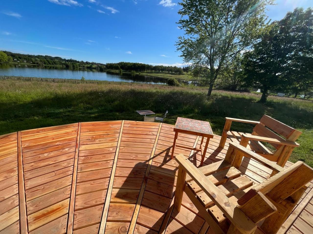 Les Logements Insolites De La Base Nautique Verneuil  Exterior foto